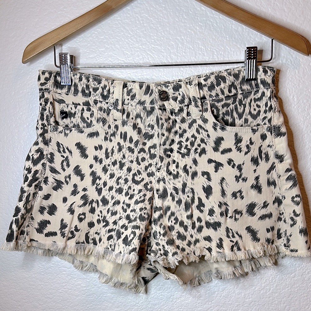 KANCAN Leopard Print Women's Shorts 97% cotton